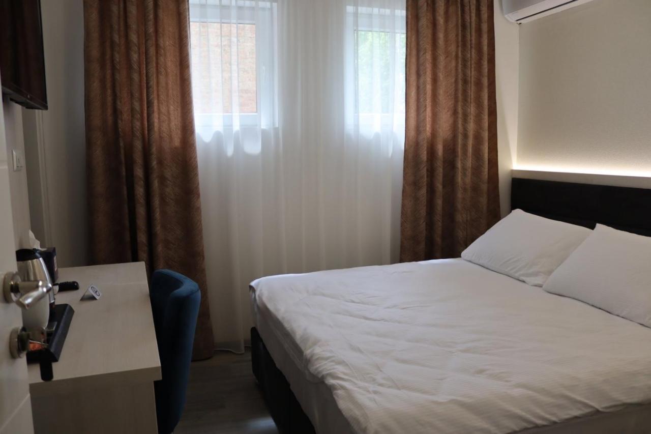 Dm Sobe Apartment Тузла Екстериор снимка